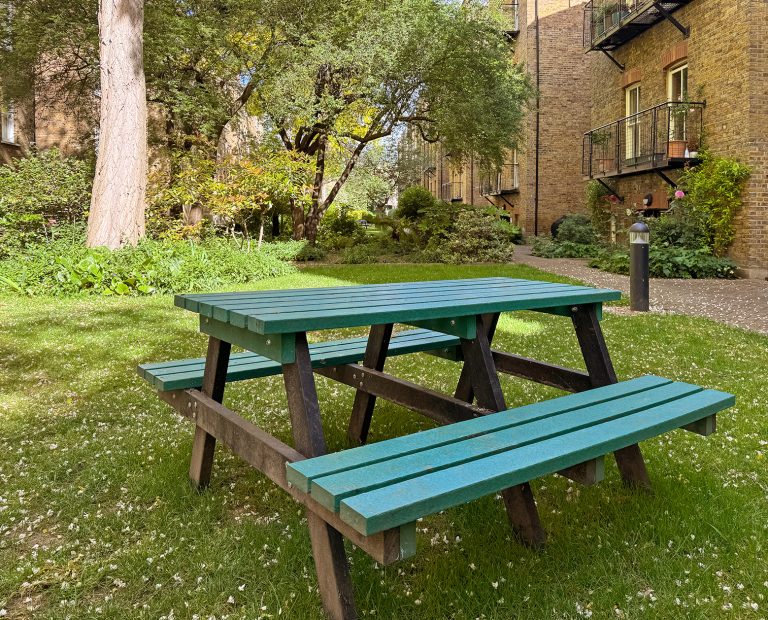 Using the Morshead Mansions communal garden