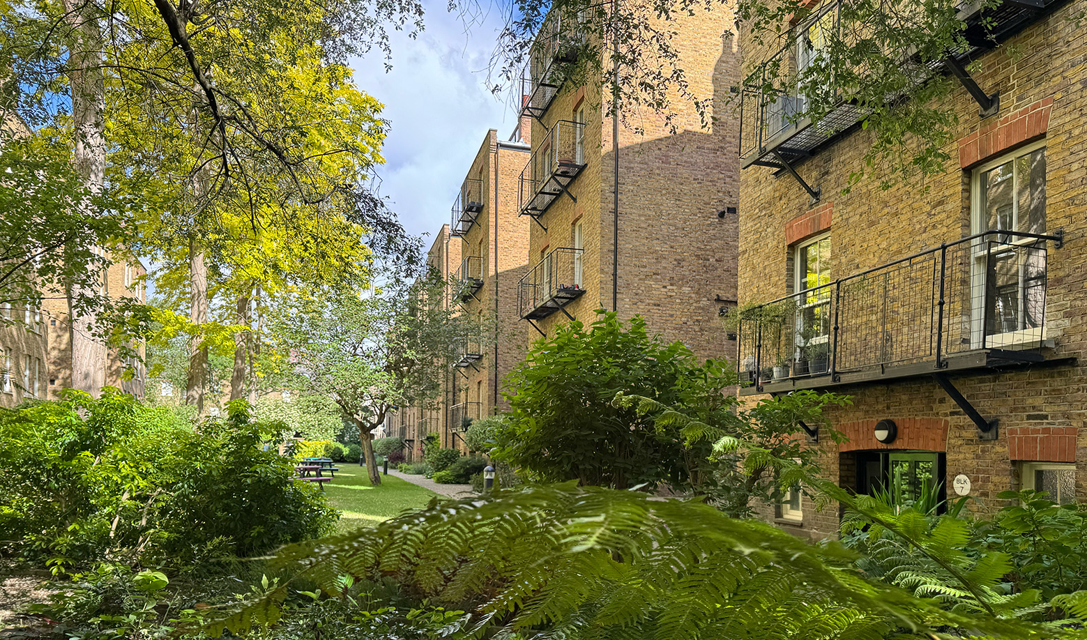 Using the Morshead Mansions communal garden
