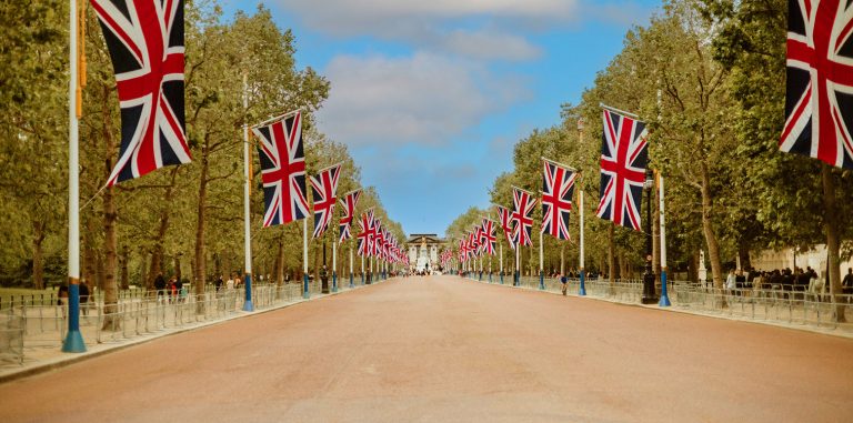 The Mall, leading to Buckingham Palace